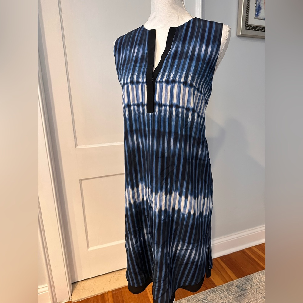 Vince - silk, sleeveless sheath